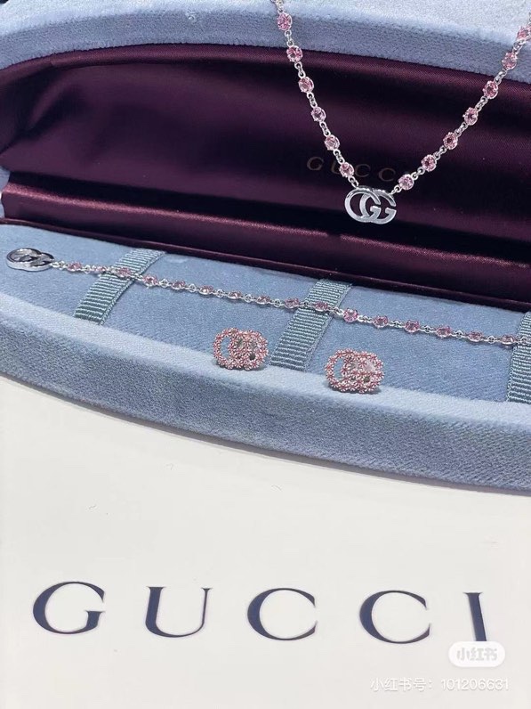 Gucci Necklaces